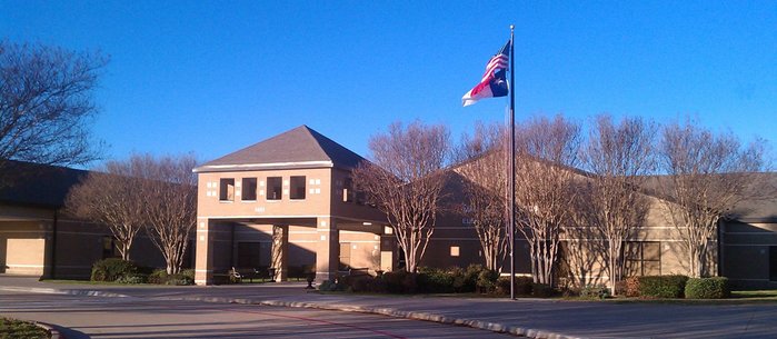 Skaggs Elementary School front entrance 